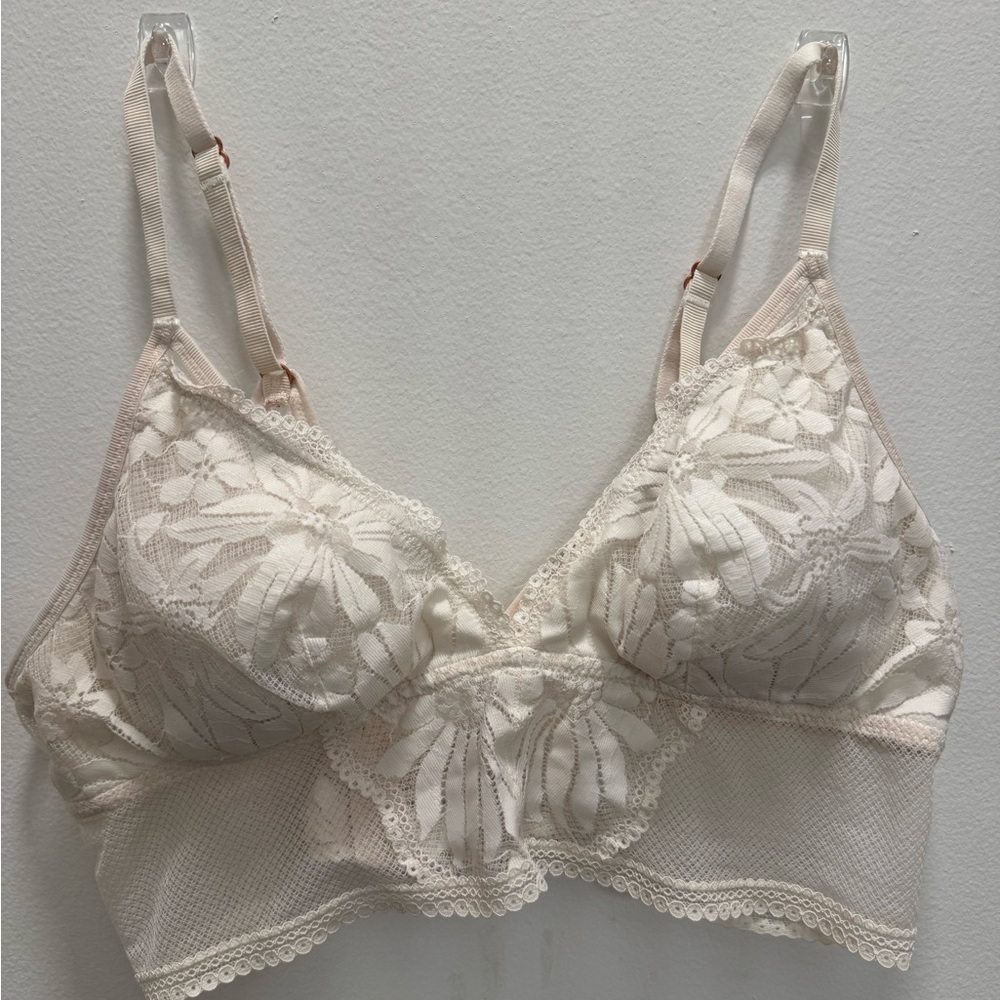 aerie Lace Longline Bralette in Cream